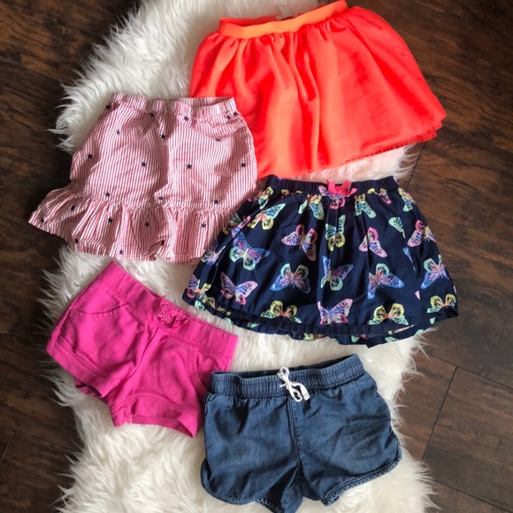 Girls’ Skirts & Shorts Size 4/5 - Picture 1 of 9